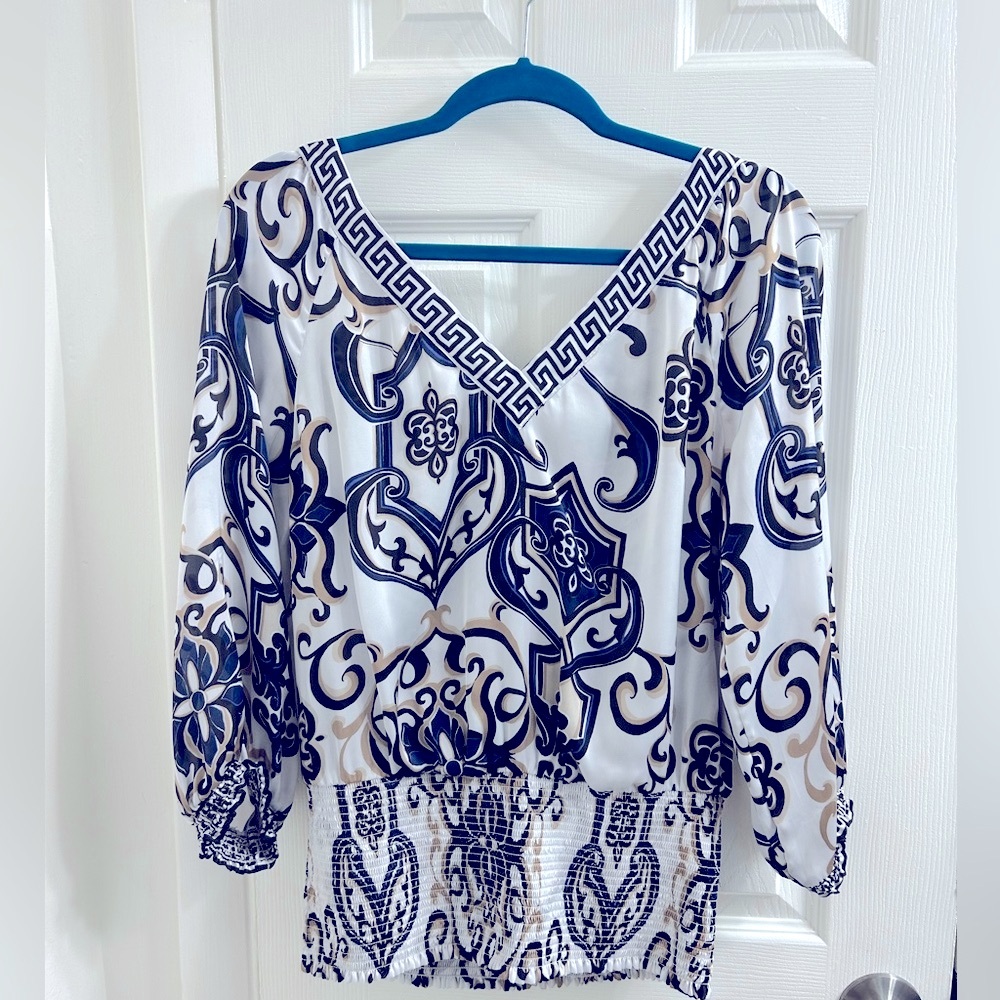 White House Black Market Blouse Size Large